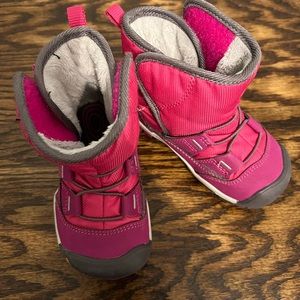 Keen winter boots